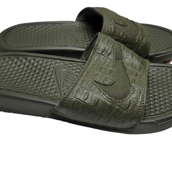 Nike Benassil Jai Se Slides Sz 8 - Picture 2 of 6